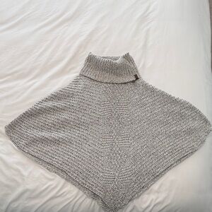Roots Heather Gray Knit Poncho